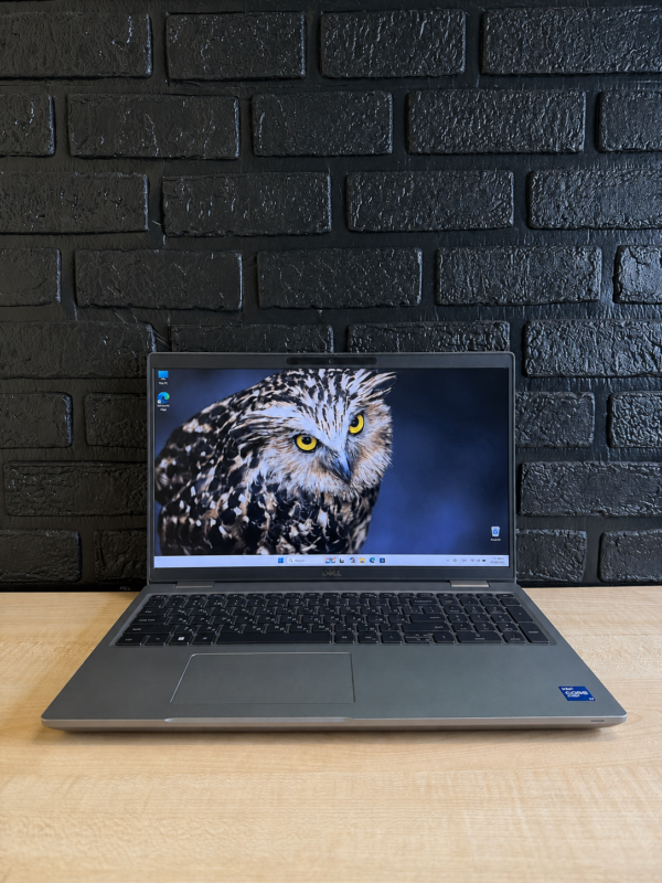 DELL Latitude 5521