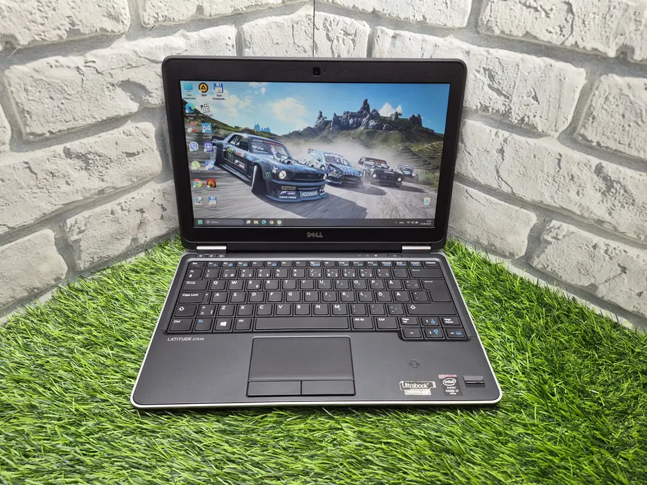Dell Latitude E7240