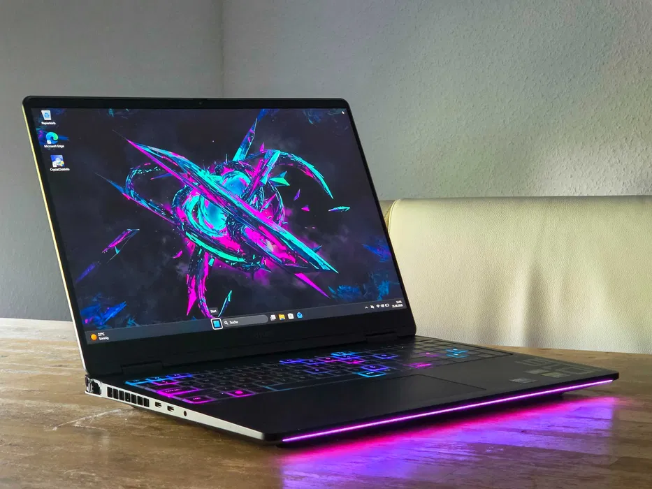 HP OMEN MAX 16 16-ah0009nt / Ultra 9 275HX / RTX 5080 16GB / 64GB / 2TB — фото 2