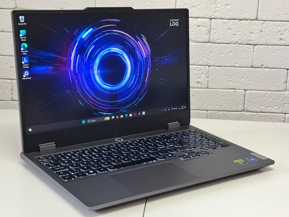 Lenovo LOQ