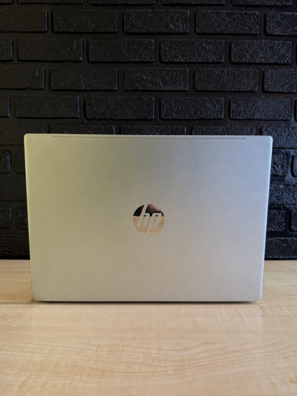 HP Pavilion 16 Ryzen 7 8840U / 16GB DDR5 / 512GB SSD — фото 2