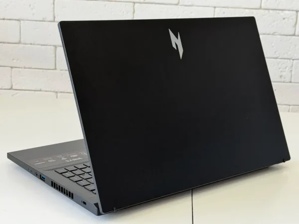 Acer Nitro V15 Ryzen 5 7535HS / RTX 2050 4GB / 16GB DDR5 / 512GB SSD / 144Hz — фото 2