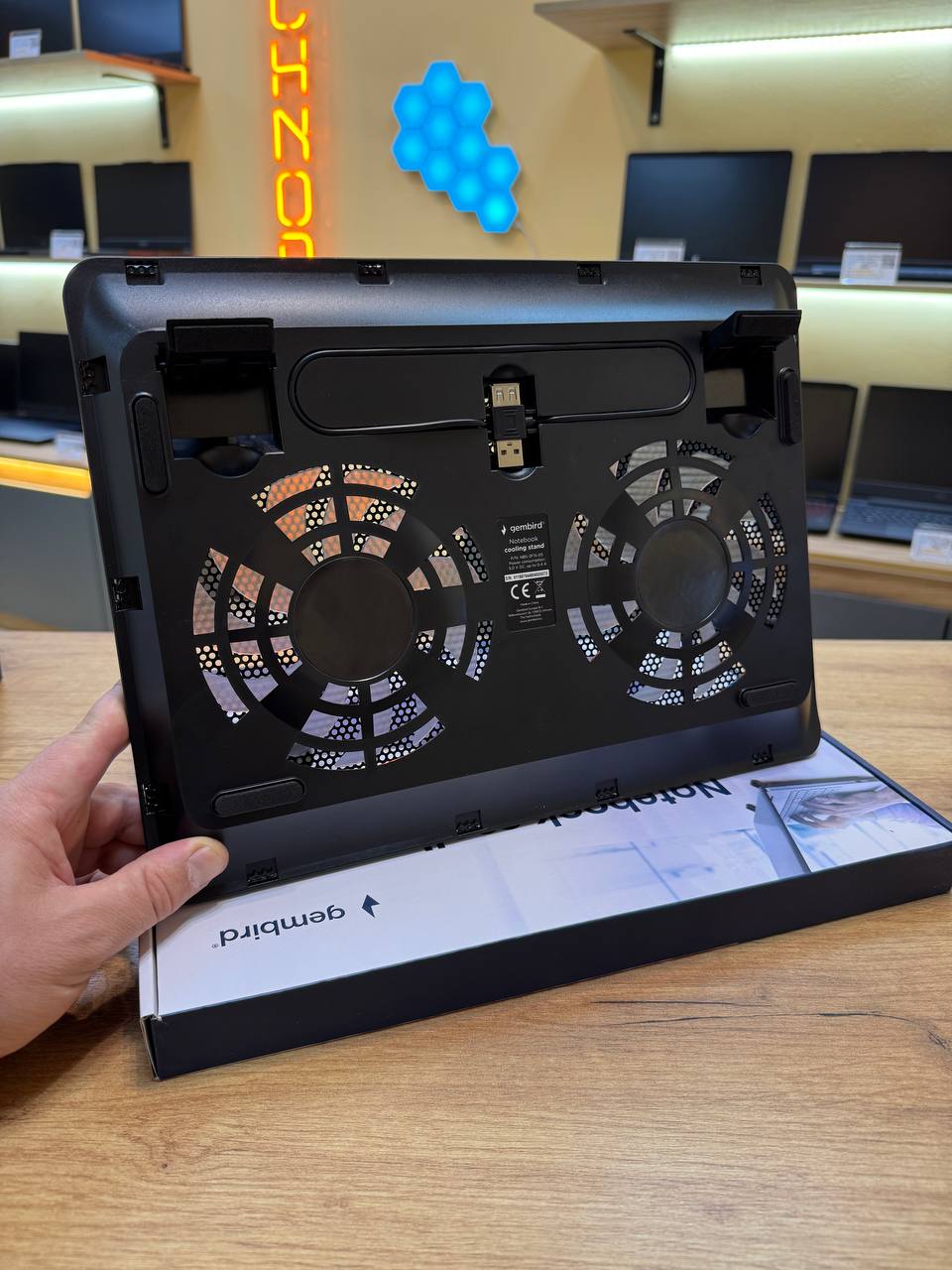 Охолоджуюча підставка Gembird 15.6" USB, 2 вентилятори - Зображення 6