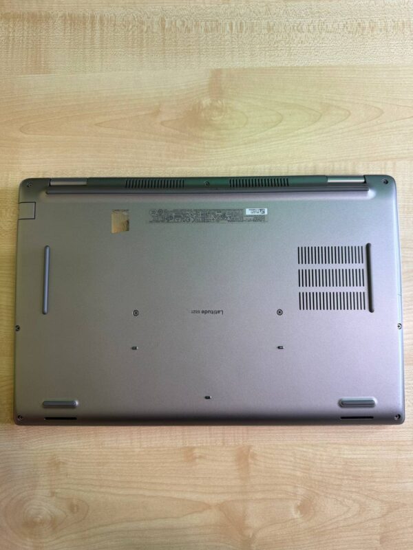 DELL Latitude 5521 / i5-11500H / 16GB / 512GB / Intel UHD / 15.6 HD