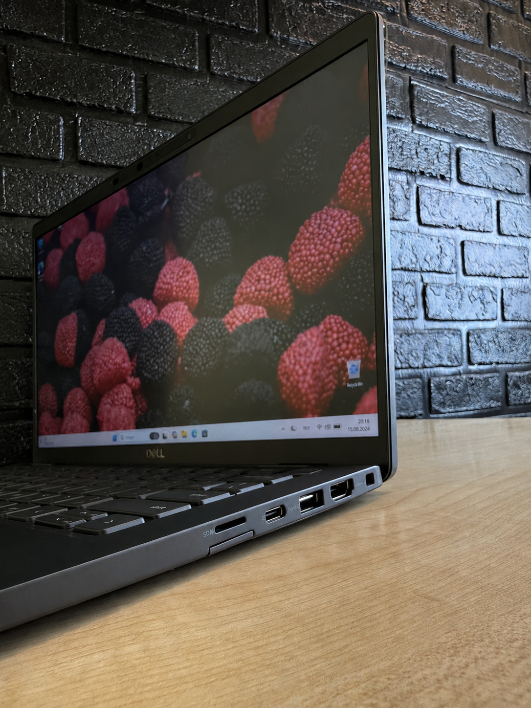 DELL Latitude 7420 / i5-1135G7 / 16GB RAM / 512GB SSD / Iris Xe / 14″ FullHD IPS — фото 3