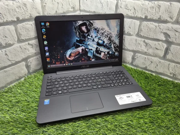 Asus R557L | Core i7-4510U, 8 ГБ RAM, HDD 500 ГБ — фото 3