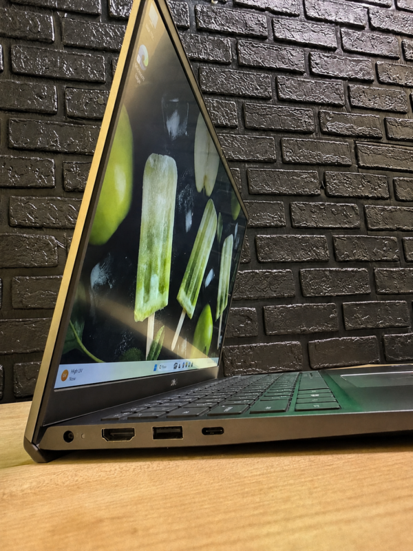 DELL VOSTRO 5502 / i5-1135G7 / 16 GB / 256 GB SSD / Iris Xe / 15.6 FullHD IPS — фото 3
