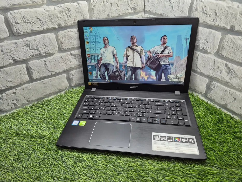 Acer Aspire E15 E5-575 — i5-6200U / 8 ГБ / SSD 128 ГБ + HDD 500 ГБ / GeForce 940MX 2 ГБ / Full HD — фото 4