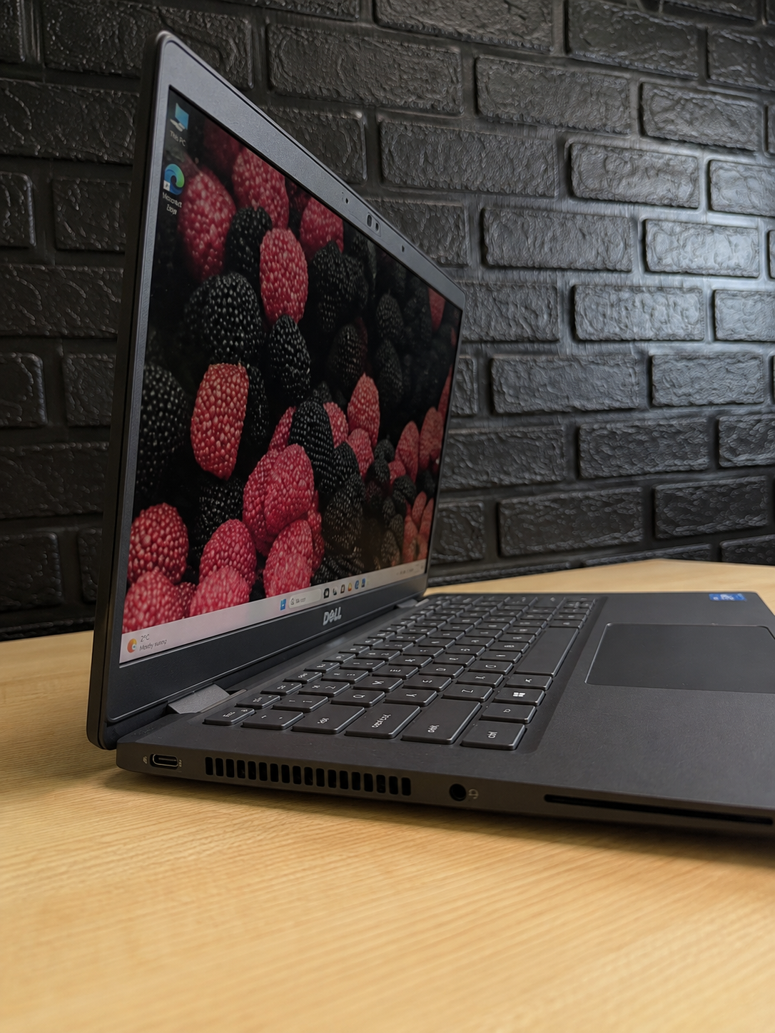 DELL Latitude 7420 / i5-1135G7 / 16GB RAM / 512GB SSD / Iris Xe / 14″ FullHD IPS — фото 4