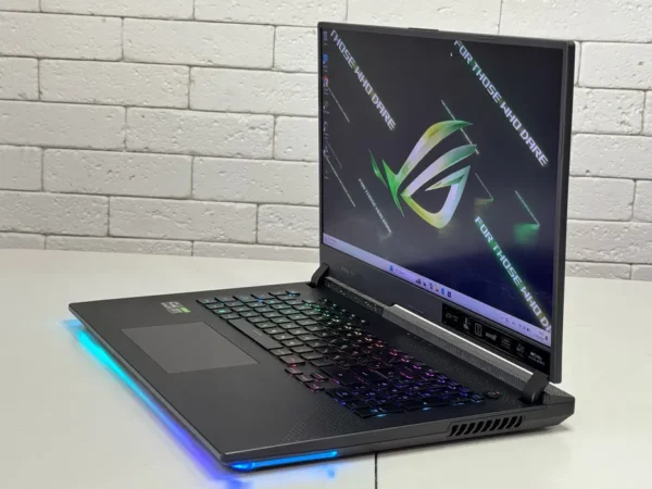 Asus ROG Strix G17 Ryzen 7 6800H RTX 3060 16GB DDR5 1TB SSD QHD 240Hz — фото 4
