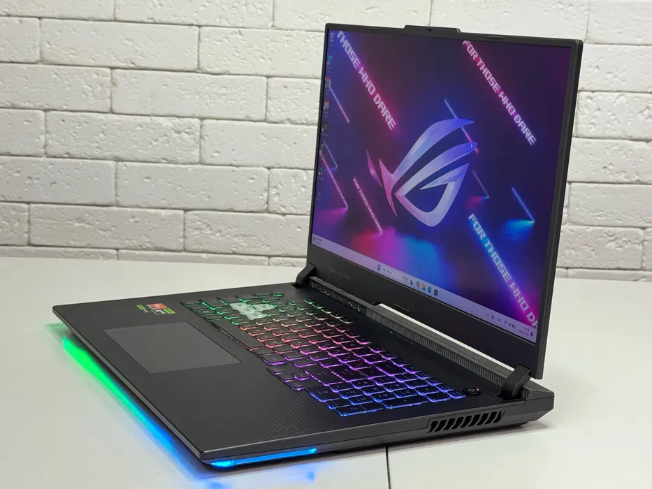 Asus ROG Strix G17 Ryzen 9 7845HX RTX 4060 8GB QHD 240Hz — фото 4