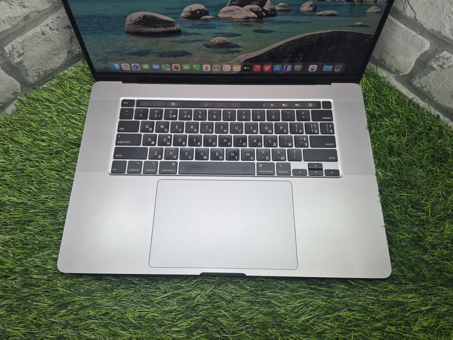 MacBook Pro 16 2019 Intel Core i7-9750H / 16GB / SSD 500GB / Radeon Pro 5300M — фото 4