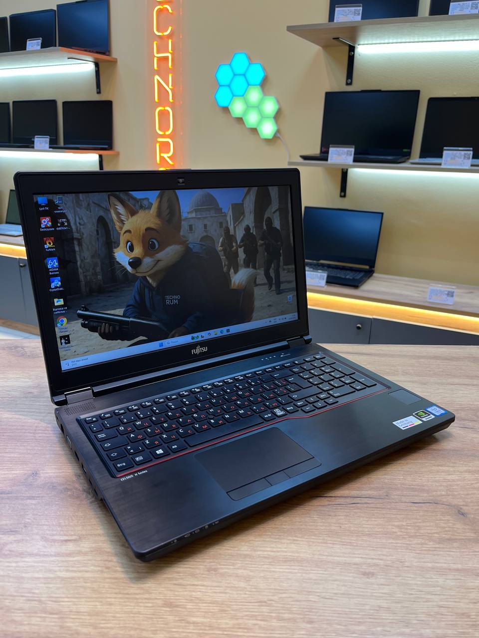 Бізнес ноутбук Fujitsu H780 (ТР) - Зображення 3