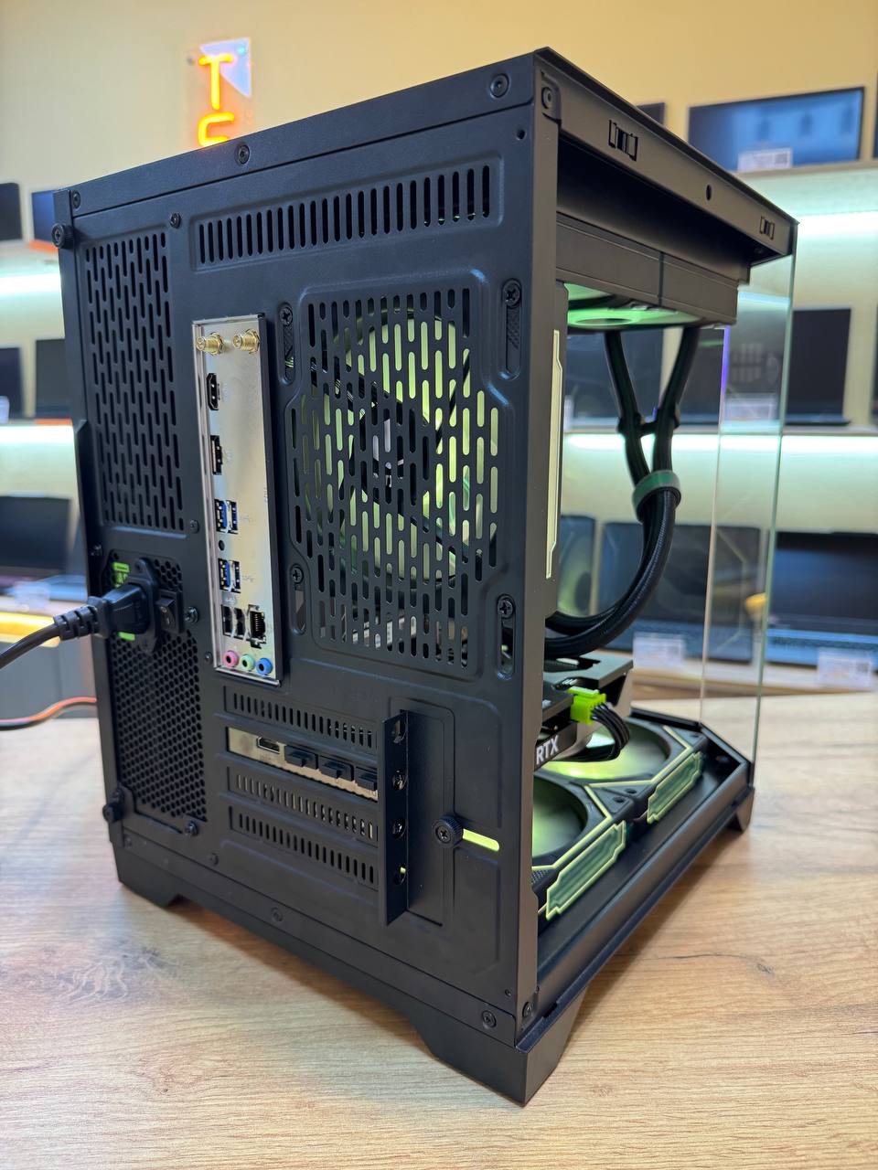 ПК "Strong Qube" / Ryzen 5 8400F / RTX5060 / 32GB DDR5 (ТР) - Зображення 8