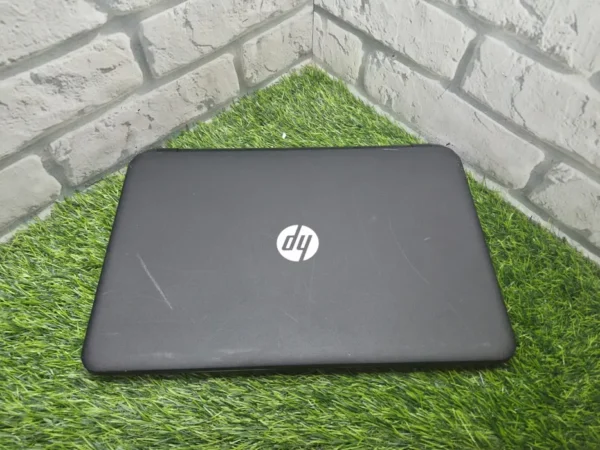 HP 15 — Intel Core i5-5200U, 16 ГБ, SSD 256 ГБ, GeForce 820M 2 ГБ — фото 5