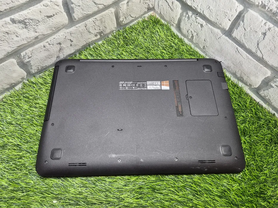 Asus R557L | Core i7-4510U, 8 ГБ RAM, HDD 500 ГБ — фото 6