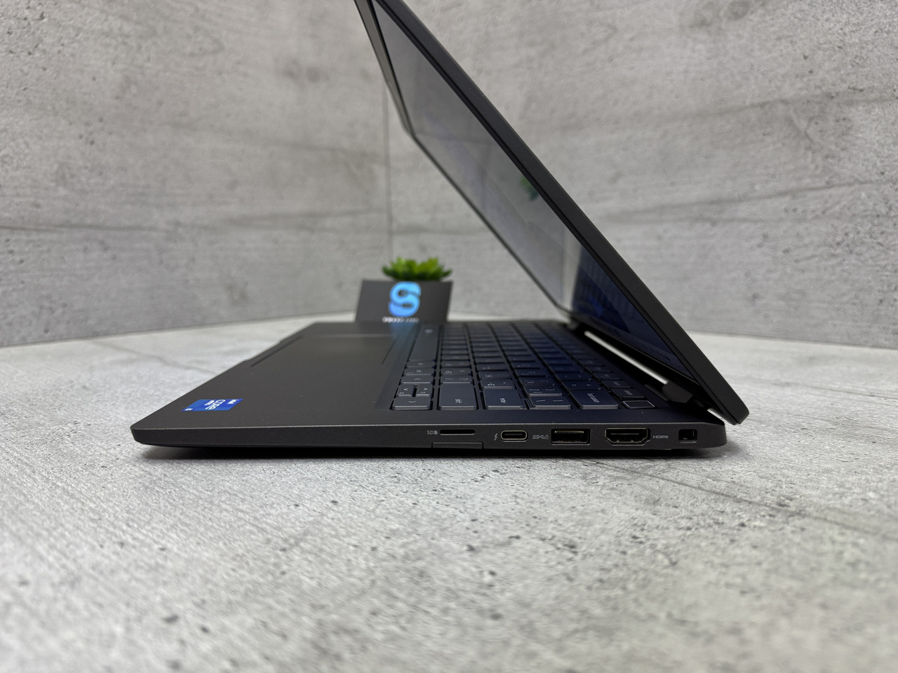 Dell 7420 / i5-1145G7 / Intel Iris Xe / 8GB / SSD 256GB — фото 6