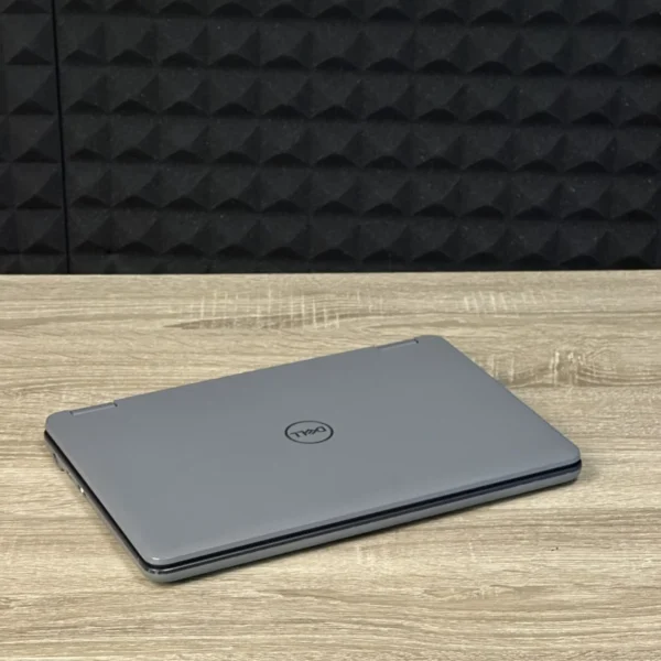 Ноутбук-трансформер Dell Latitude 3120