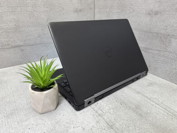 Dell Precision 3510 / i7-6700HQ / Radeon R9 M360 / 8GB / SSD 250GB — фото 8