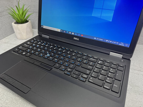 Dell Precision 3510 / i7-6700HQ / Radeon R9 M360 / 8GB / SSD 250GB — фото 4