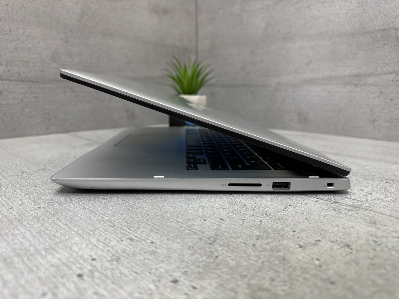 Dell Inspiron 5485 / Ryzen 5 3500U / Radeon RX Vega 8 / 8GB / SSD 256GB — фото 8