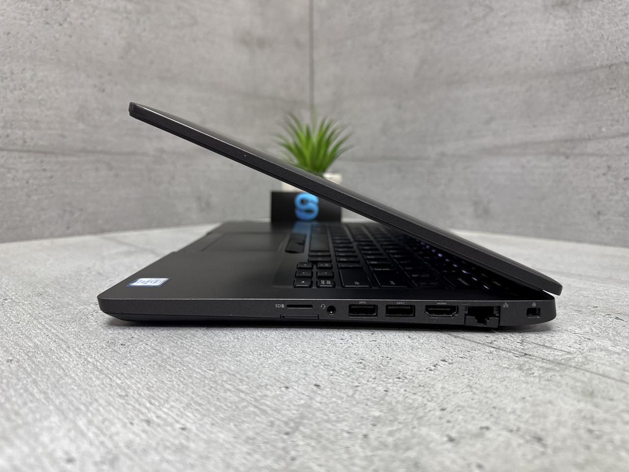 Dell 5400 / i5-8365u / Intel UHD / 8GB / SSD 128GB — фото 7
