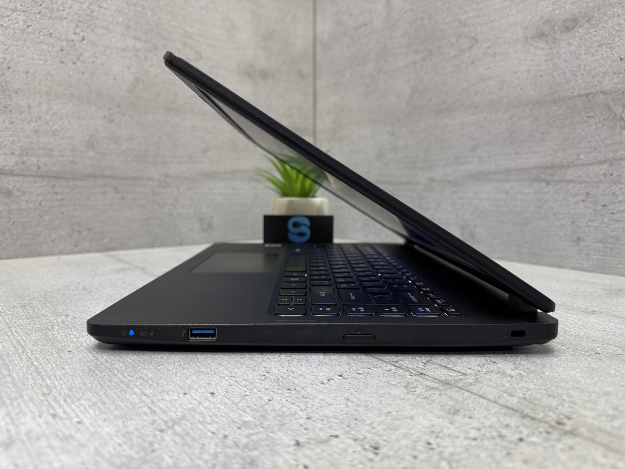 Acer TravelMate p214-52 / i5-10210u / Intel UHD / 8GB / SSD 256GB — фото 7