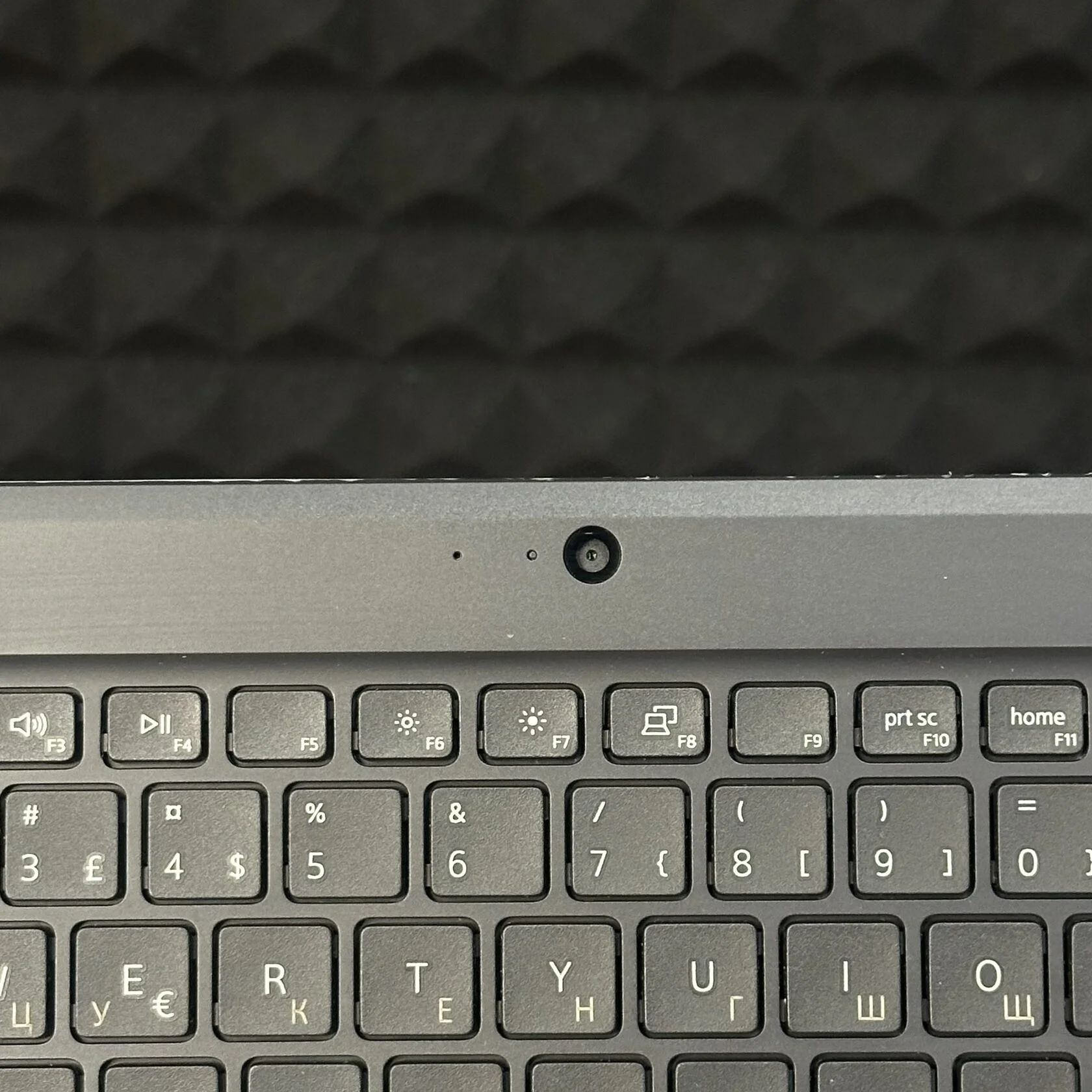 Ноутбук-трансформер Dell Latitude 3120 - Зображення 3