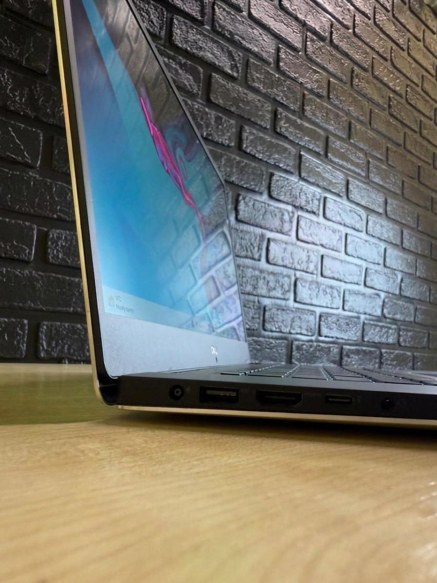 Dell XPS 15 7590 | Core i5-9300H, GTX 1650, 16GB RAM, SSD 512GB — фото 2