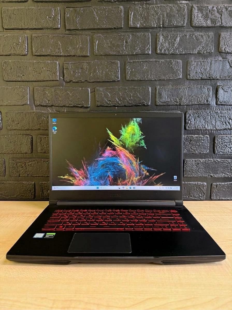 MSI GF63 THIN 9SC / i7-9750H / Intel UHD / 16GB / SSD 512