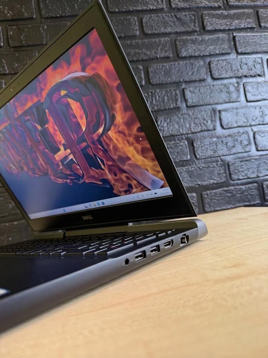 DELL INSPIRON GAMING 15 / i5-7300HQ / GTX 1050 TI / 12GB / SSD 256GB / 60Hz — фото 7