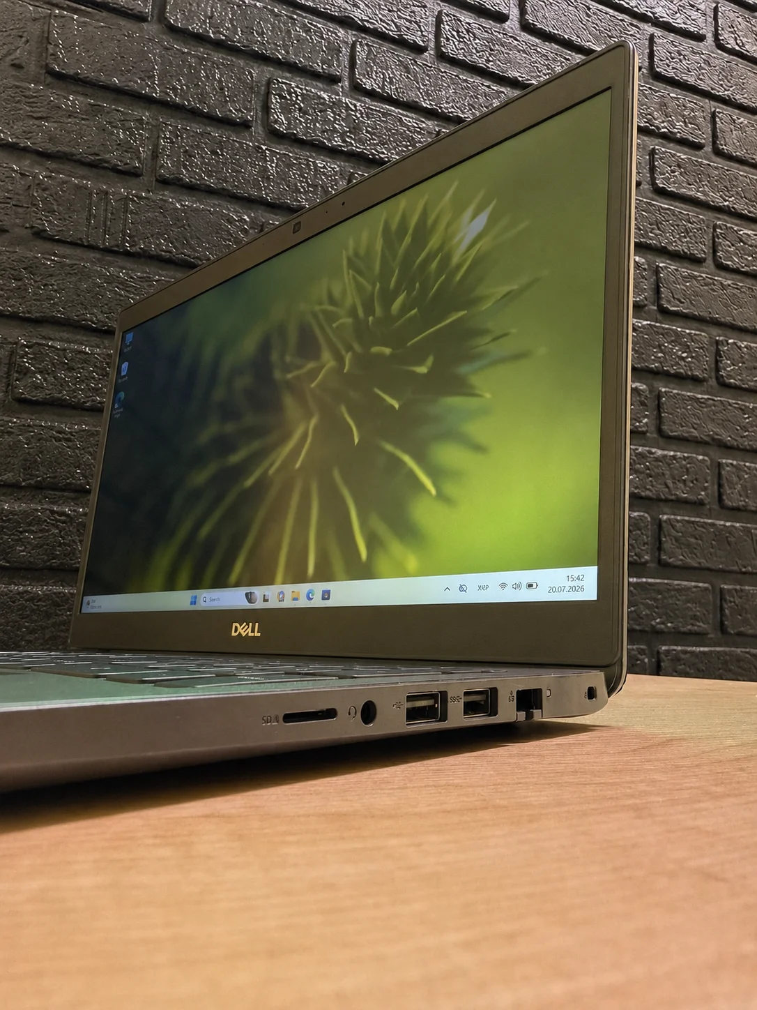 Dell Latitude 3510 / i5-10210U / 8 GB / 256 GB / Intel UHD / 15.6 FullHD IPS - Зображення 3