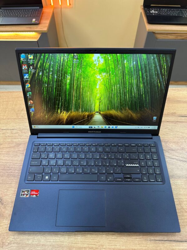ASUS VivoBook M1502 / Ryzen 5 7530U / 16GB DDR4 / SSD 512GB / Radeon Graphics / 15.6" IPS (ТР)