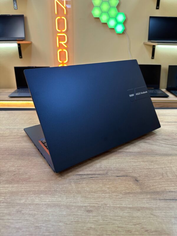ASUS VivoBook M1502 / Ryzen 5 7530U / 16GB DDR4 / SSD 512GB / Radeon Graphics / 15.6" IPS (ТР)