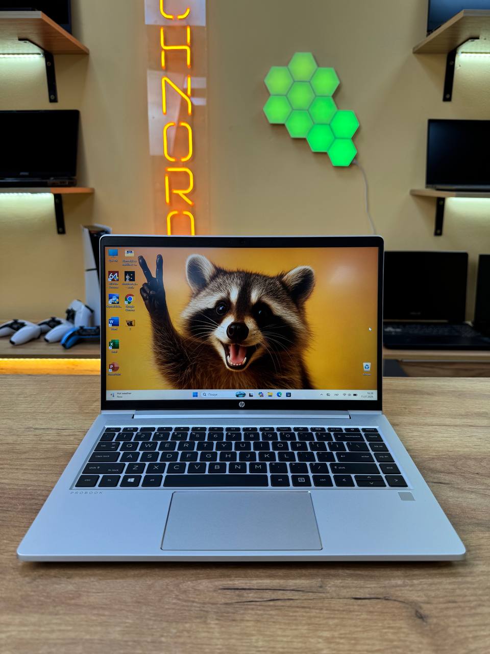 HP ProBook 440 G8 / i5-1135G7 / 8GB RAM / 256GB SSD / Iris Xe / 14" FHD IPS (ТР) - Зображення 1