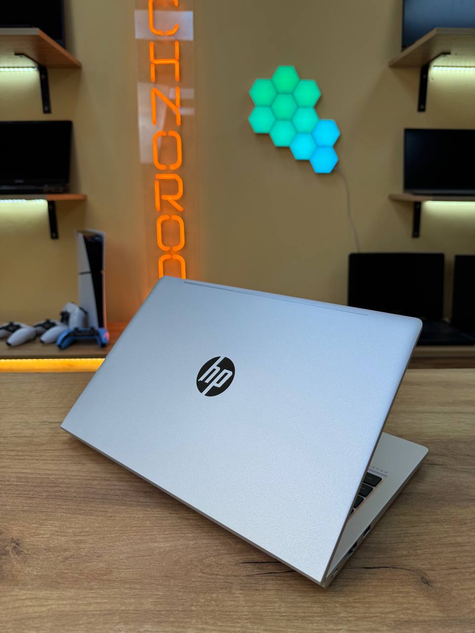 HP ProBook 440 G8 / i5-1135G7 / 8GB RAM / 256GB SSD / Iris Xe / 14" FHD IPS (ТР) - Зображення 7