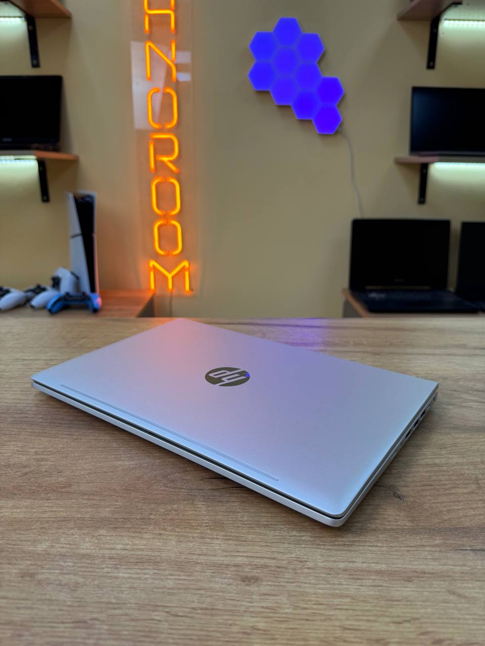 HP ProBook 440 G8 / i5-1135G7 / 8GB RAM / 256GB SSD / Iris Xe / 14" FHD IPS (ТР) - Зображення 5