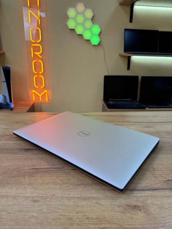 Dell XPS P56F / i5-9300H / GTX 1650 / 16GB / SSD 256GB / FHD IPS (TP)