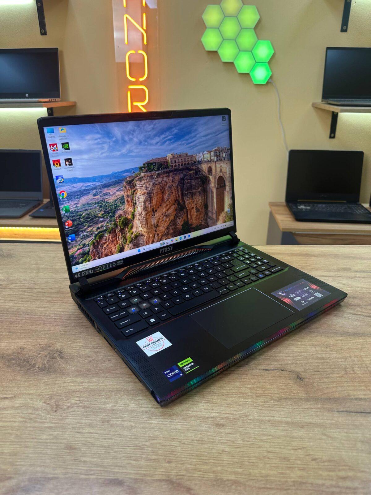 MSI Raider GE68 HX 14V / i9-14900HX / RTX 4080 / 16GB / SSD 1TB / 16" 4K miniLED 120Hz (ОV) - Зображення 5