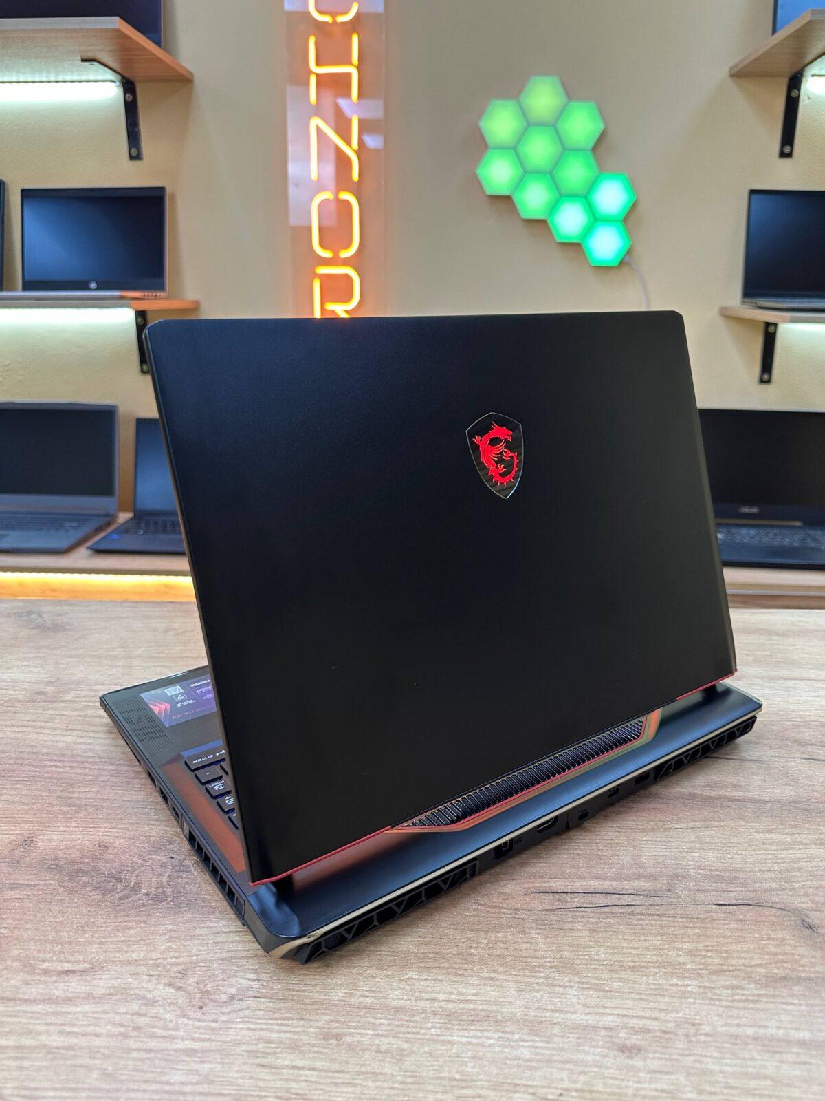 MSI Raider GE68 HX 14V / i9-14900HX / RTX 4080 / 16GB / SSD 1TB / 16" 4K miniLED 120Hz (ОV) - Зображення 3