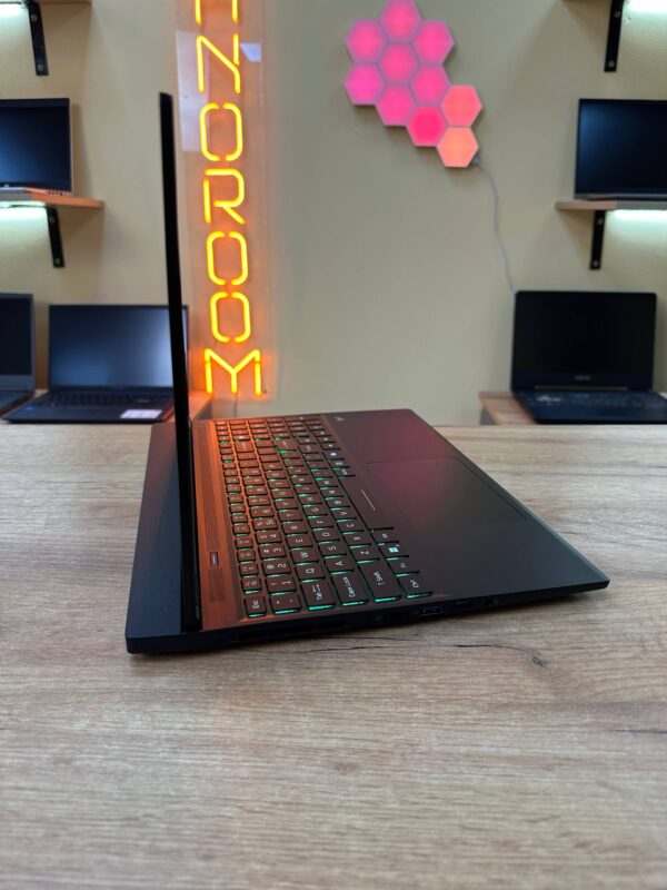Acer Predator Helios NEO 16s | Ultra 9 | RTX 5070 Ti | OLED 240 Гц