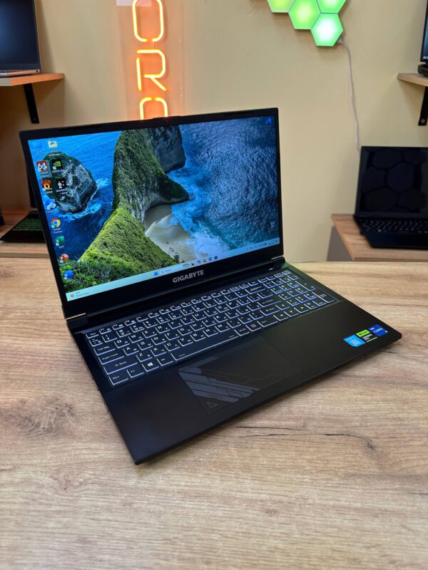 Gigabyte G5 KF / i5-12500H / RTX 4060 8GB / 32GB RAM / 512GB SSD / 144Hz — фото 3