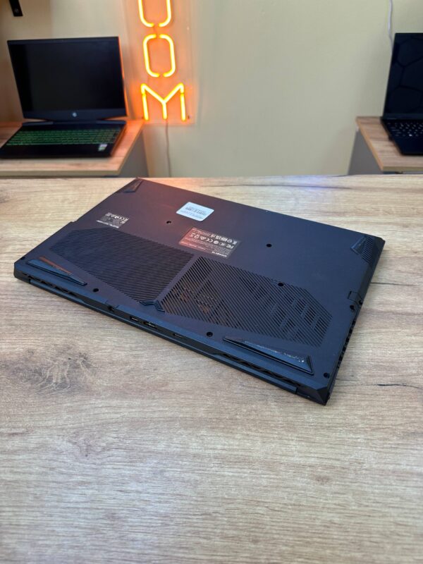 Gigabyte G5 KF / i5-12500H / RTX 4060 8GB / 32GB RAM / 512GB SSD / 144Hz — фото 9