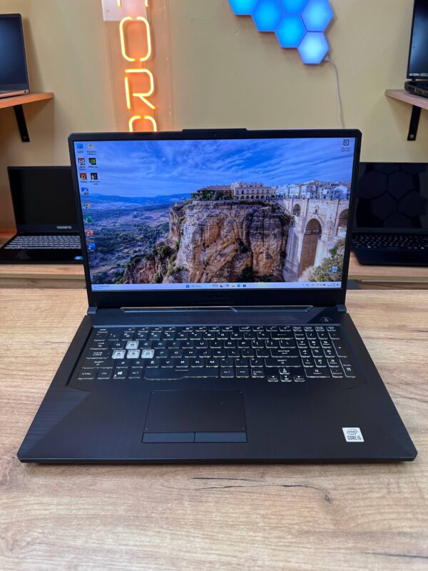 Asus TUF Gaming F17 FX706LI