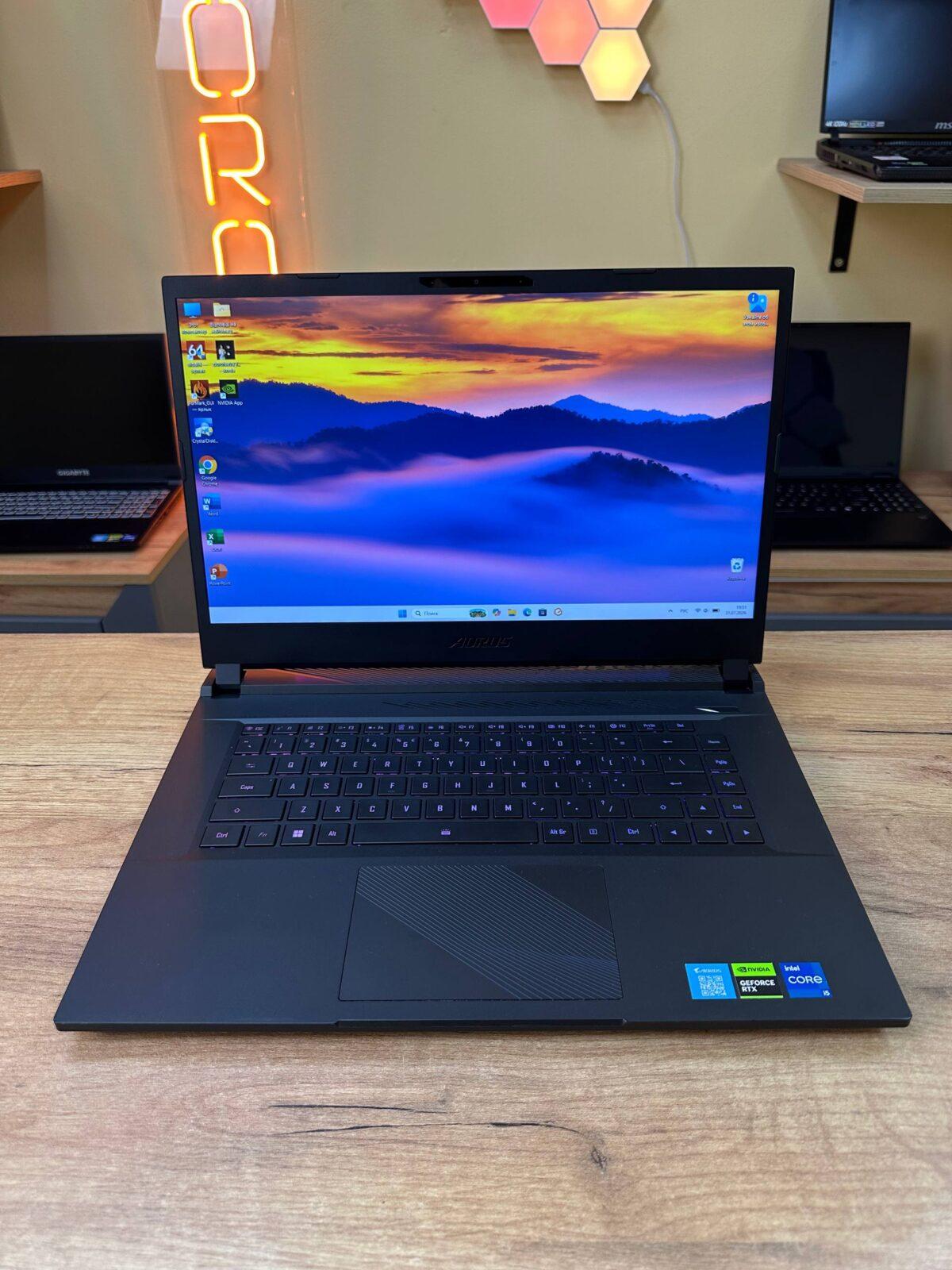 Gigabyte AORUS 15 X5LF
