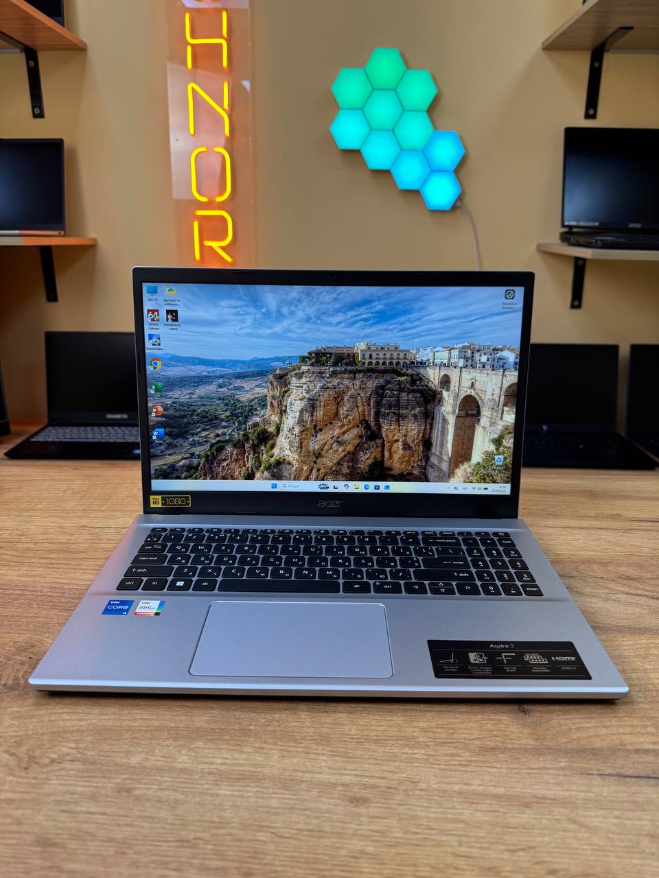 Acer Aspire 3