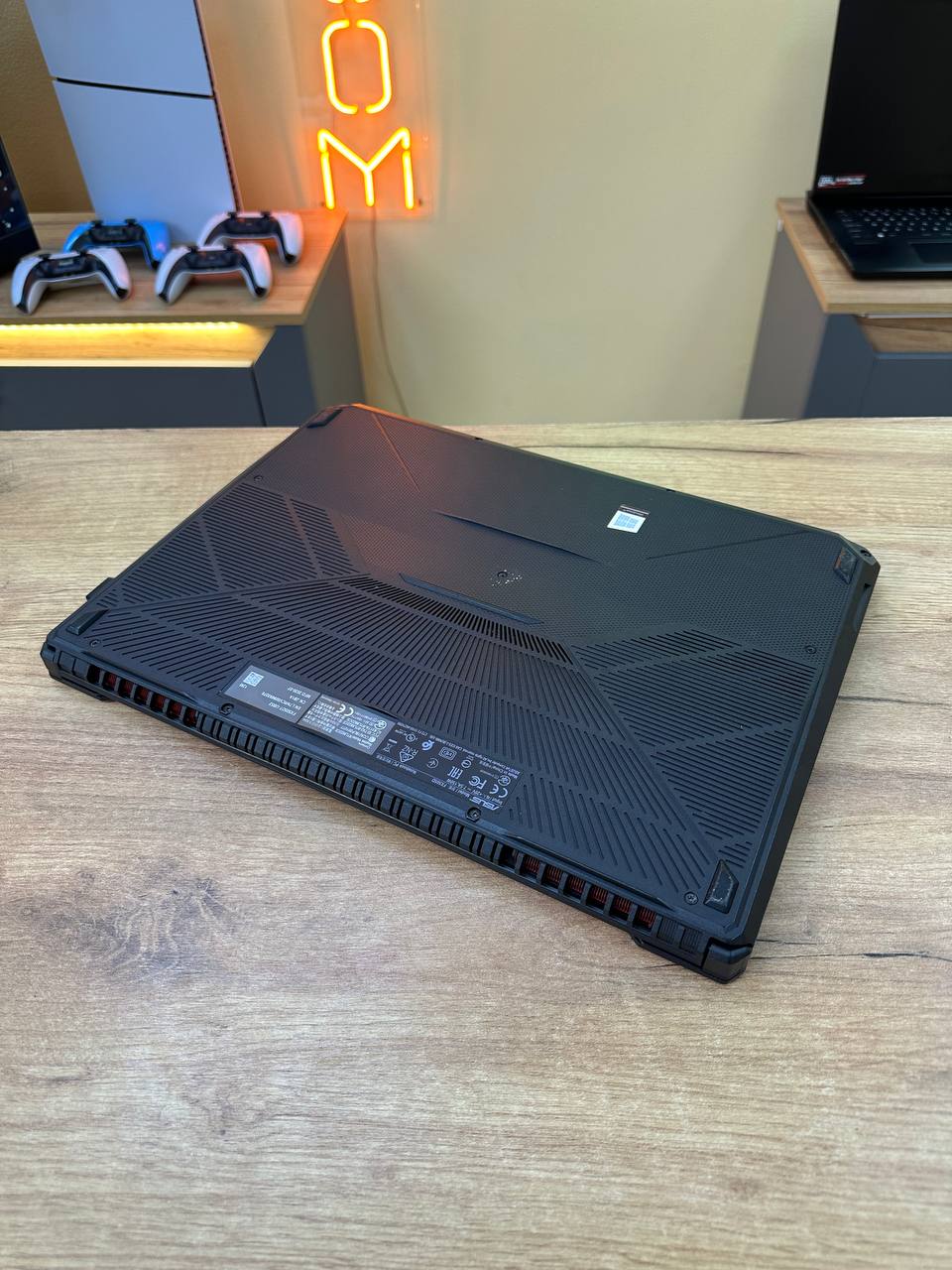 ASUS TUF Gaming FX505DT / Ryzen 5 3550H / GTX 1650 / 16 GB RAM / SSD 256 GB + HDD 640 GB — фото 9