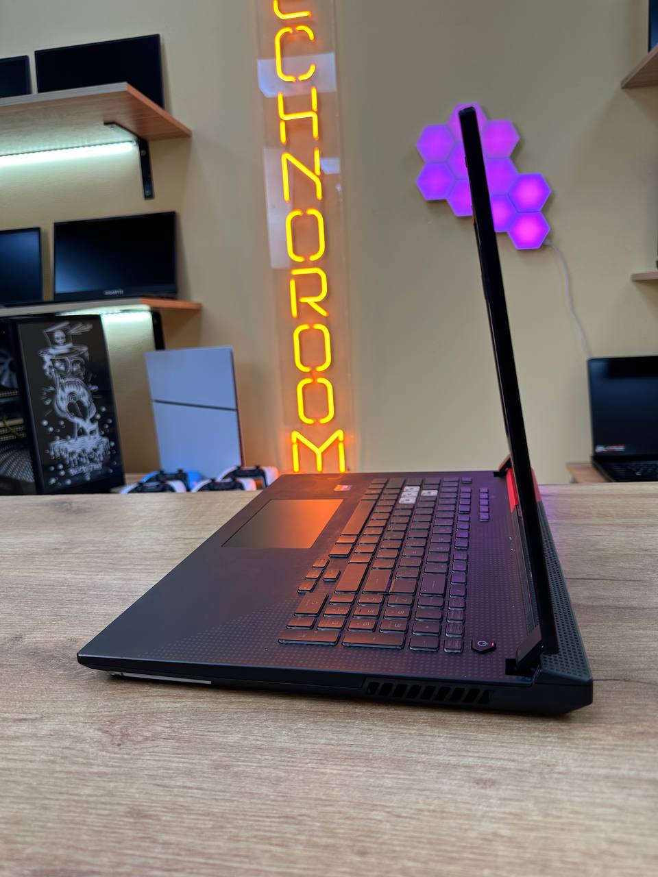 Asus ROG Strix G17 G712L / Ryzen 9 5900HX / RX6800M 12GB / 16GB / SSD 1TB / 17.3″ 165Hz — фото 7