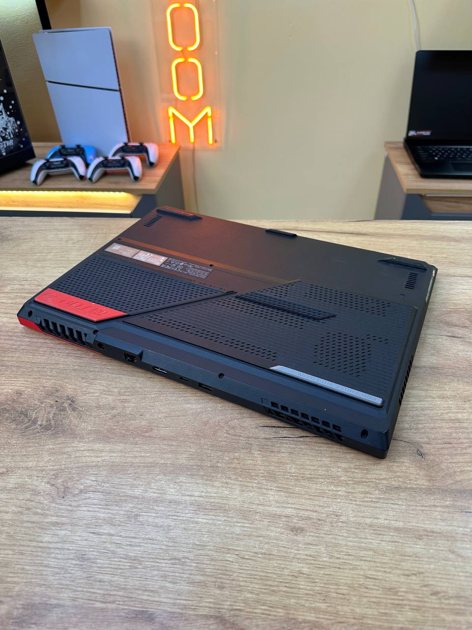 Asus ROG Strix G17 G712L / Ryzen 9 5900HX / RX6800M 12GB / 16GB / SSD 1TB / 17.3″ 165Hz — фото 9