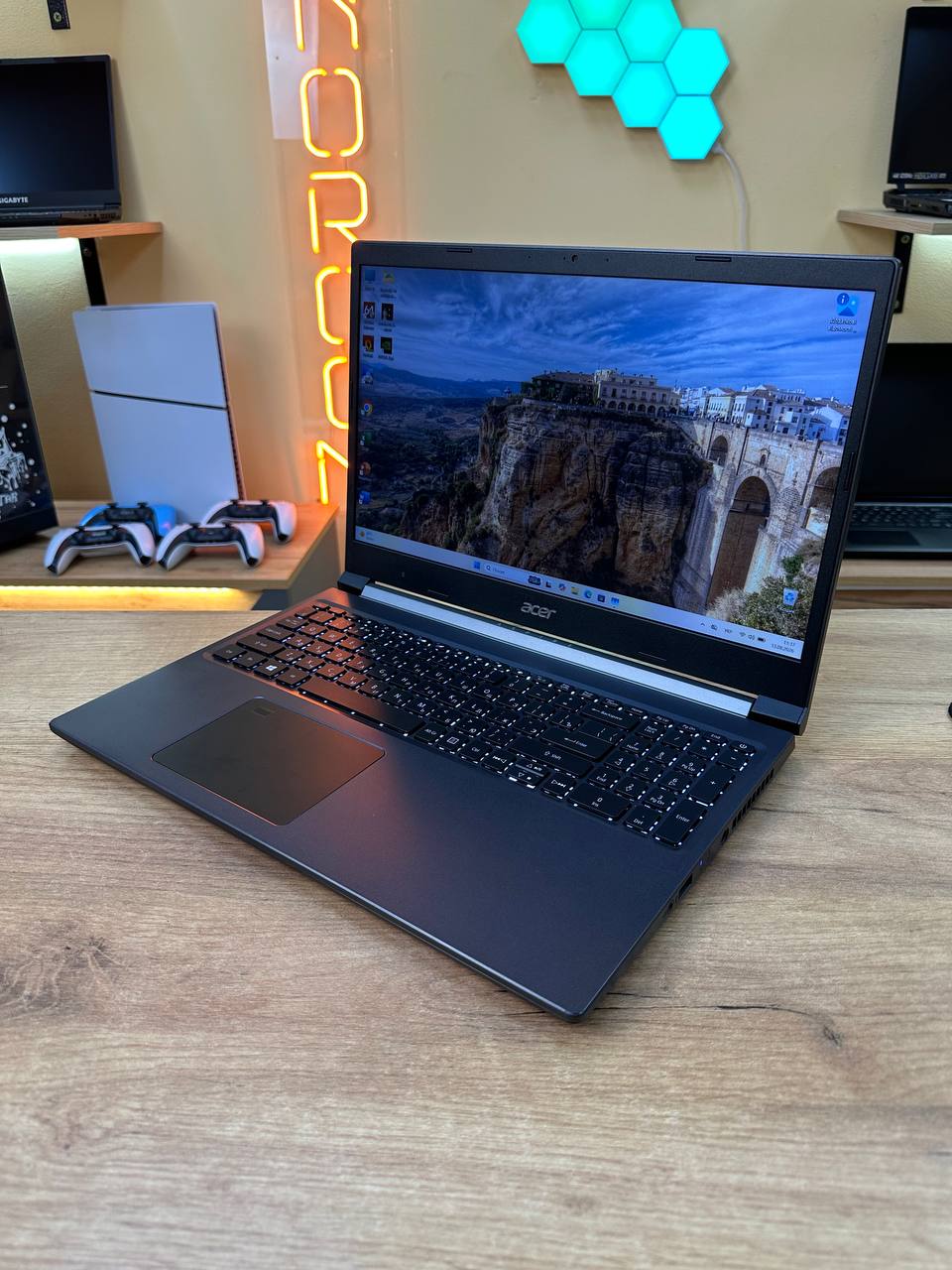 Acer Aspire 7 A715-43G Ryzen 7 5825U / RTX 3050 / 16GB / 512GB / 144Hz — фото 3
